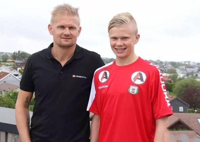 那不勒斯3-1亚特兰大，内雷斯双响，诺阿-朗破门（那不勒斯3-1击败亚特兰大：内雷斯梅开二度，诺阿·朗建功）