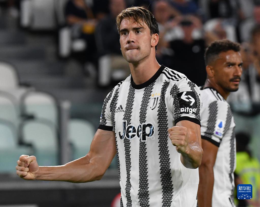 罗体：国米右路缺稳定替补，路易斯-恩里克尚未达到预期表现（罗体：国米右路缺少可靠轮换人选，路易斯-恩里克表现不及预期）