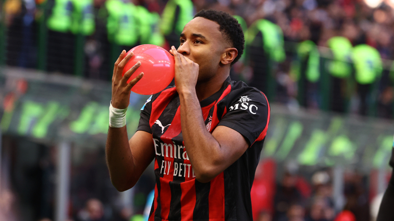 巴萨公布欧冠首发11人阵容迎战法兰克福（巴萨欧冠战法兰克福：首发11人名单出炉）