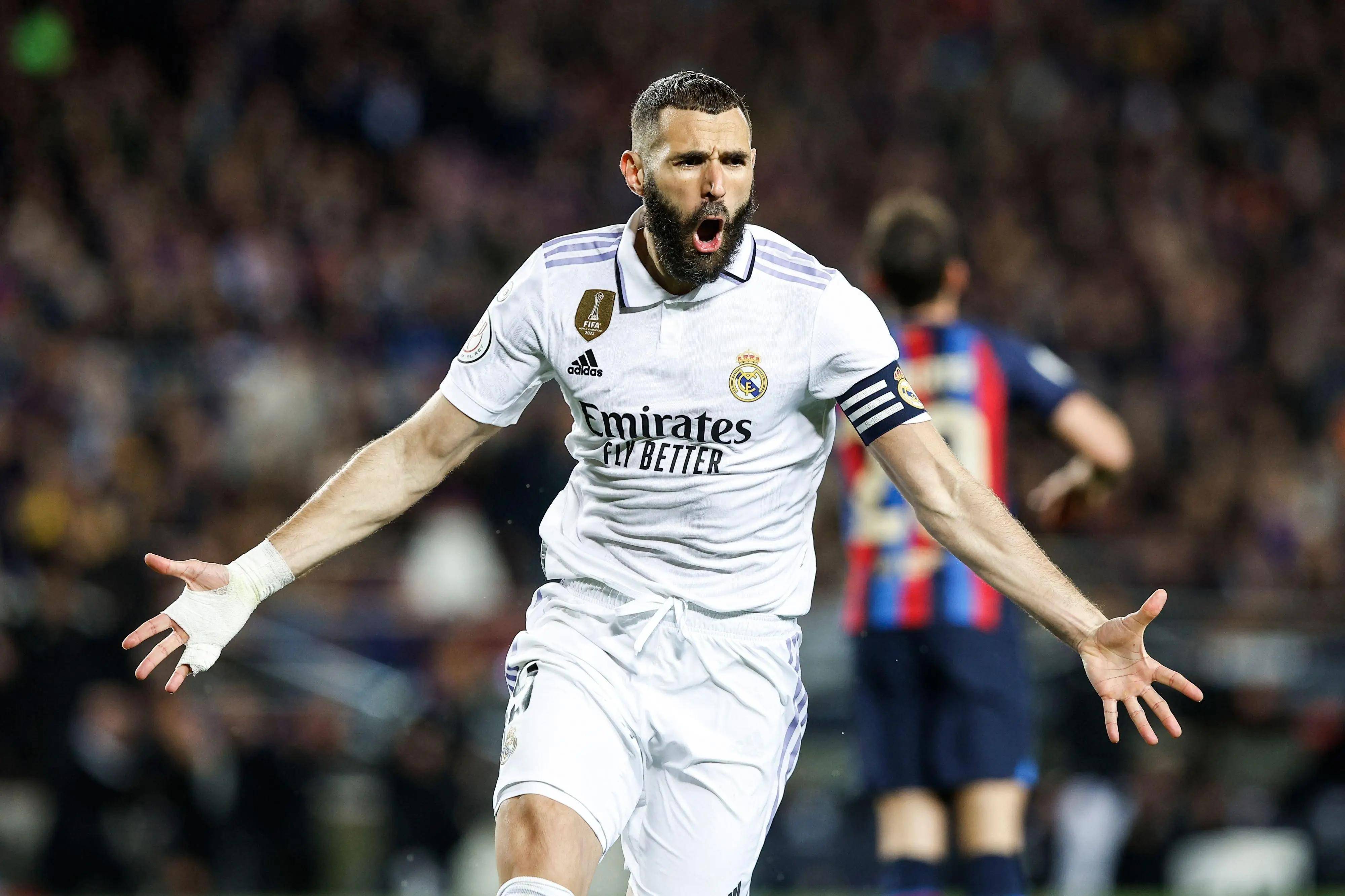 迪马：普利希奇因高烧未随队前往都灵，明日将决定是否出战（迪马：普利希奇发高烧未随队赴都灵，能否出战明日定夺）