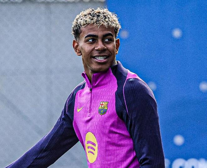 欧文快攻压哨上篮，全场沸腾（欧文压哨快攻上篮引爆全场）